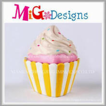 Popular for The Market Ceramic Cupcake Design Money Bank